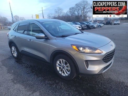 Used 2021 Ford Escape SE image 6