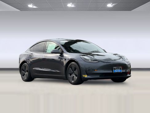 Used 2022 Tesla Model 3 Long Range image 6