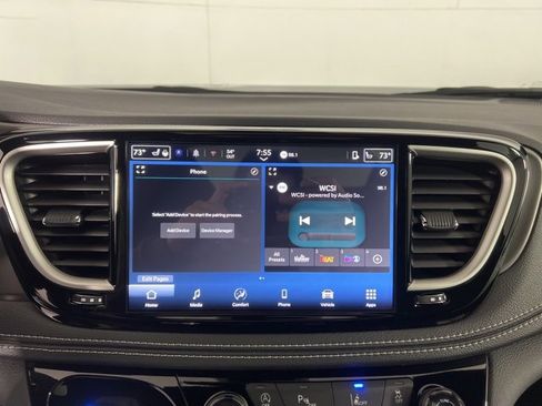 New 2026 Chrysler Pacifica Select image 23