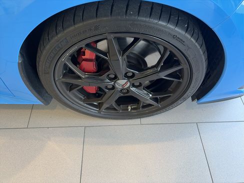 Used 2020 Chevrolet Corvette Stingray Preferred Cpe w/ 2LT Preferred Equipment Group RWD image 42