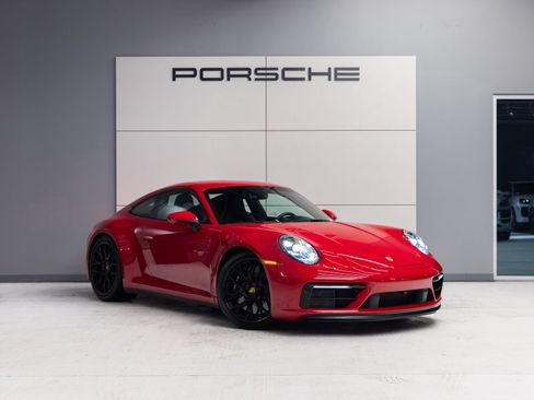 Certified 2024 Porsche 911 Carrera GTS w/ Premium Package RWD image 9