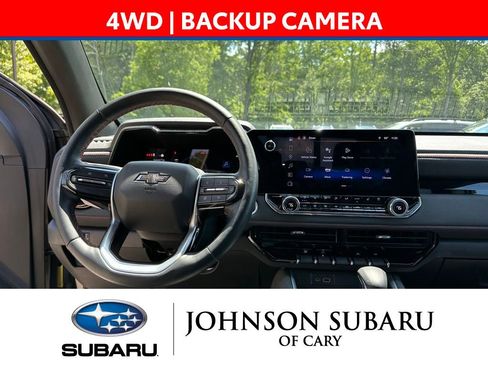 Used 2024 Chevrolet Colorado Z71 w/ Z71 Convenience Package 2 AWD/4WD image 8