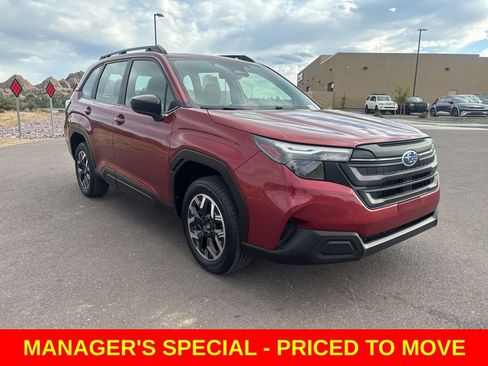 Used 2025 Subaru Forester AWD/4WD image 3