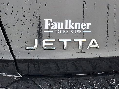 Used 2024 Volkswagen Jetta Sport image 30