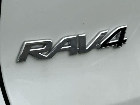 Used 2024 Toyota RAV4 XLE Premium w/ Weather Package AWD/4WD image 19