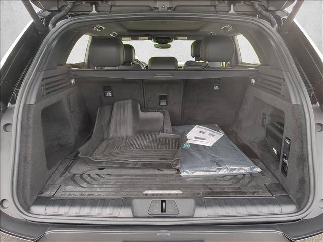 Used 2025 Land Rover Range Rover Sport SE AWD/4WD image 25