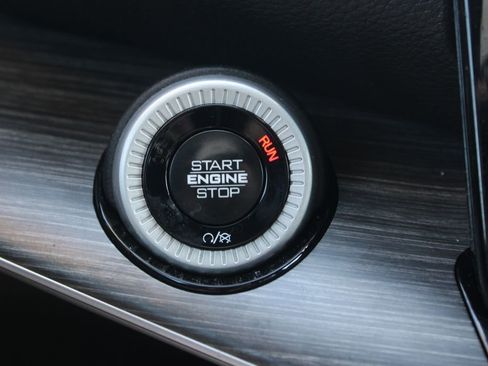 Used 2024 Jeep Wagoneer Series II w/ Flexible Seating Group image 42