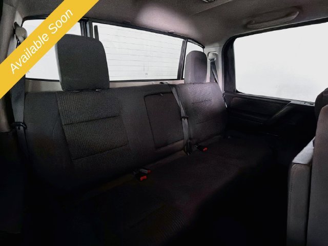 Used 2014 Nissan Titan SV AWD/4WD image 27