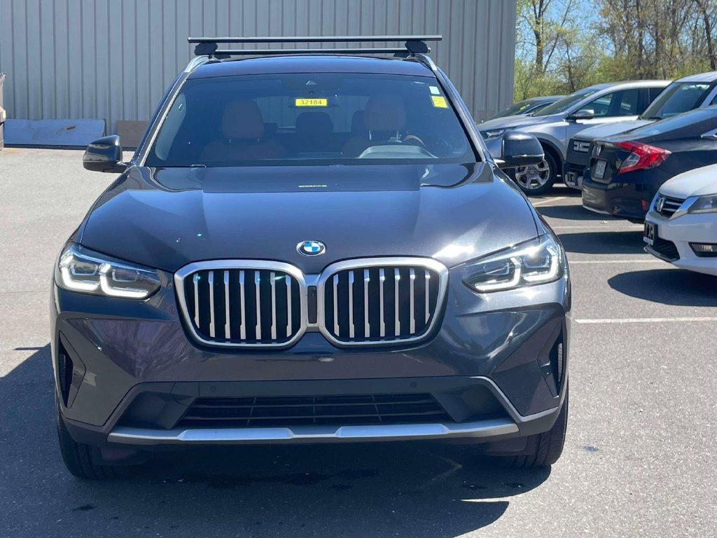 Used 2023 BMW X3 xDrive30i w/ Convenience Package w/ZPA AWD/4WD image 2