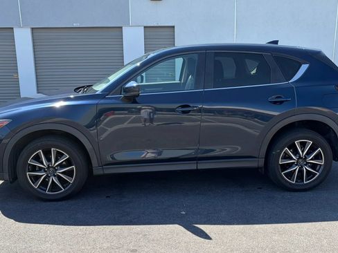 Used 2018 MAZDA CX-5 Touring w/ Preferred Equipment Package AWD/4WD image 2