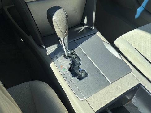 Used 2009 Toyota Camry LE image 18