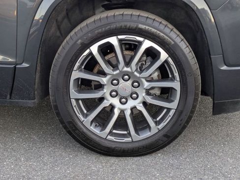 Certified 2023 GMC Acadia Denali w/ Denali Ultimate Package image 12