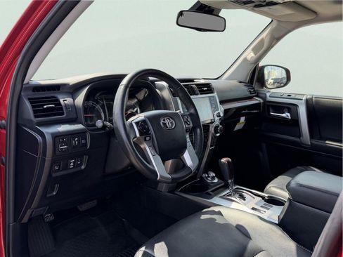Used 2023 Toyota 4Runner Limited AWD/4WD image 15