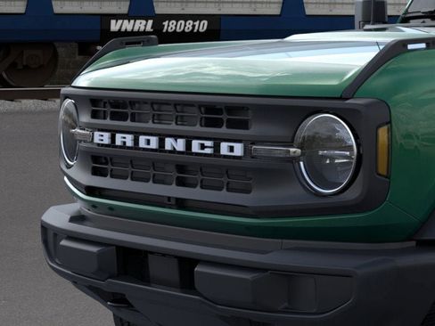 New 2025 Ford Bronco 2-Door image 19