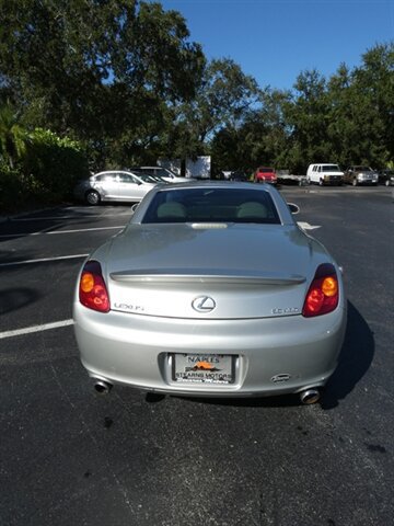 Used 2005 Lexus SC 430 Convertible RWD image 13