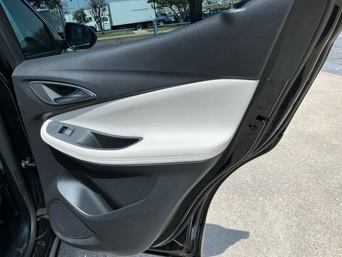 Used 2026 Buick Encore GX Avenir w/ Avenir Technology Package FWD image 19