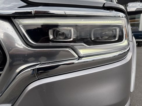 Used 2024 RAM 1500 Limited w/ Body Color Bumper Group image 10