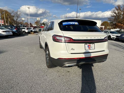 Used 2023 Lincoln Nautilus Reserve w/ Equipment Group 201A image 6