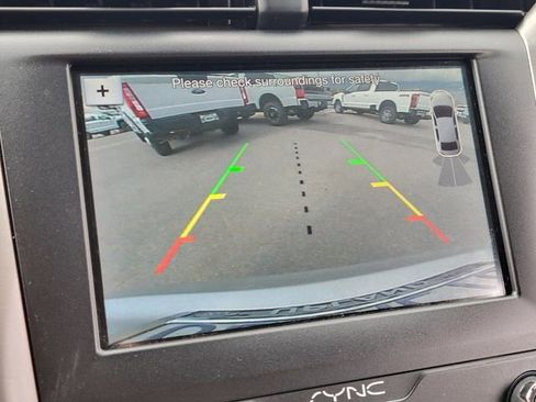 Used 2019 Ford Fusion SE image 21