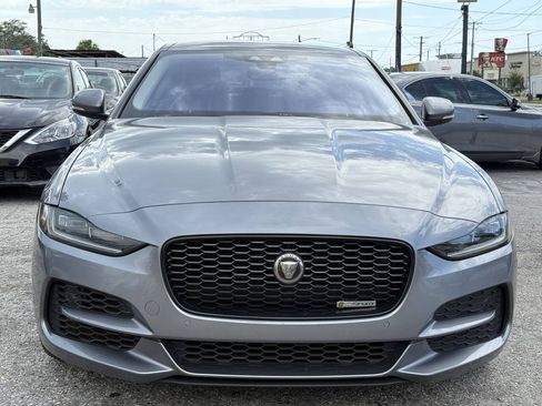 Used 2020 Jaguar XE S RWD image 9