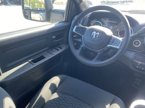 New 2025 RAM 2500 Tradesman image 31