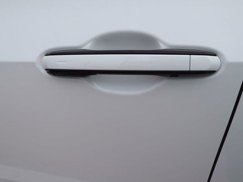 New 2026 Lexus NX 350h FWD image 12