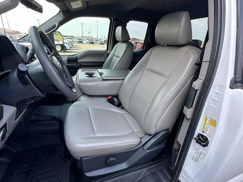 Used 2022 Ford F250 XL w/ Power Equipment Group RWD image 7
