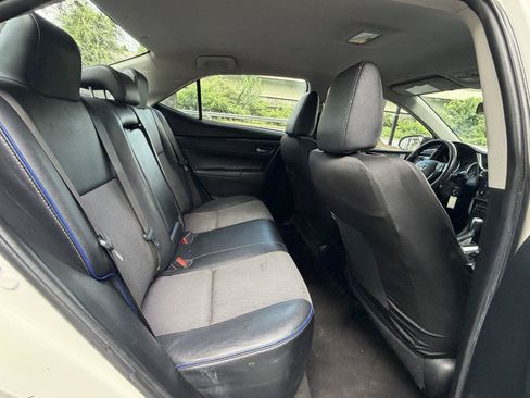 Used 2019 Toyota Corolla SE FWD image 15