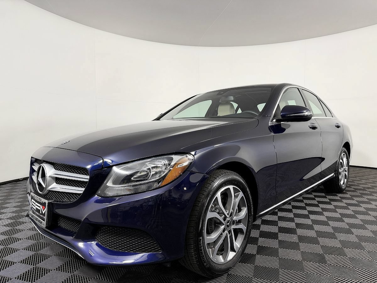 Used 2018 Mercedes-Benz C 300 4MATIC Sedan image 2