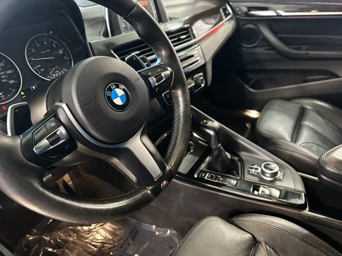 Used 2017 BMW X1 xDrive28i AWD/4WD image 12