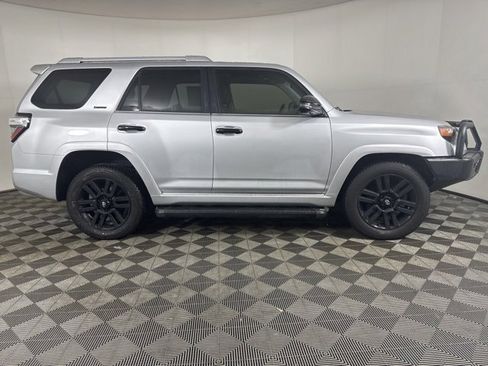 Used 2023 Toyota 4Runner Limited image 2