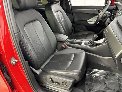Used 2025 Audi Q3 2.0T Premium image 32