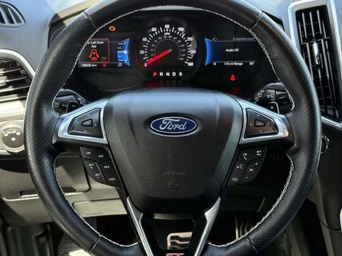 Used 2023 Ford Edge ST AWD/4WD image 10