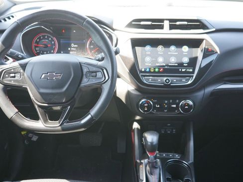 Used 2021 Chevrolet TrailBlazer RS w/ Technology Package FWD image 25