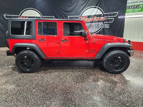 Used 2015 Jeep Wrangler Unlimited Sport w/ Quick Order Package 24S AWD/4WD image 8