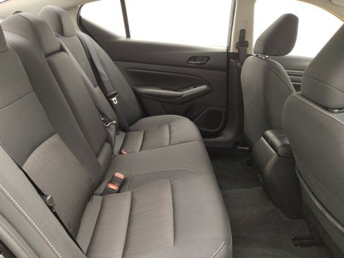 Used 2025 Nissan Altima 2.5 SV FWD image 19