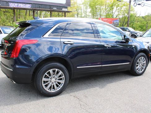 Used 2017 Cadillac XT5 Luxury w/ Driver Awareness Package AWD/4WD image 7