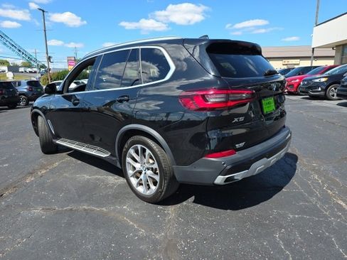 Used 2023 BMW X5 xDrive40i w/ Premium Package image 4