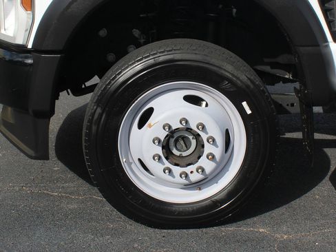 Used 2024 Ford F450 XL AWD/4WD image 39