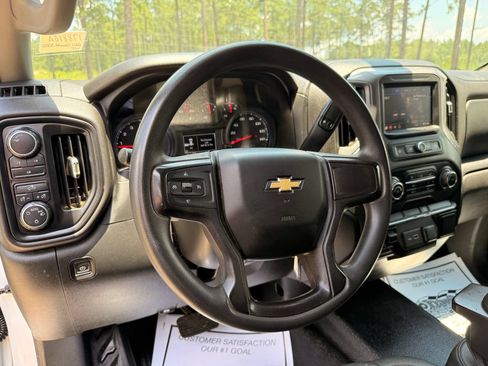 Used 2021 Chevrolet Silverado 3500 W/T w/ WT Convenience Package AWD/4WD image 15