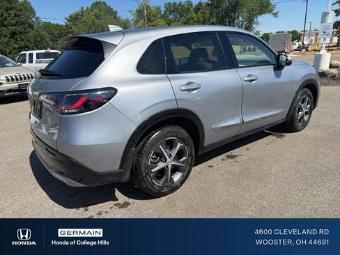 Used 2024 Honda HR-V EX-L image 6
