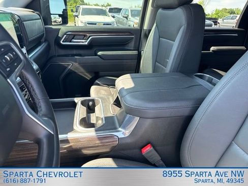 Used 2025 Chevrolet Silverado 2500 LT w/ Trail Boss Package AWD/4WD image 26