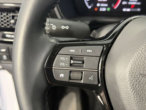 Used 2025 Honda CR-V EX-L image 15