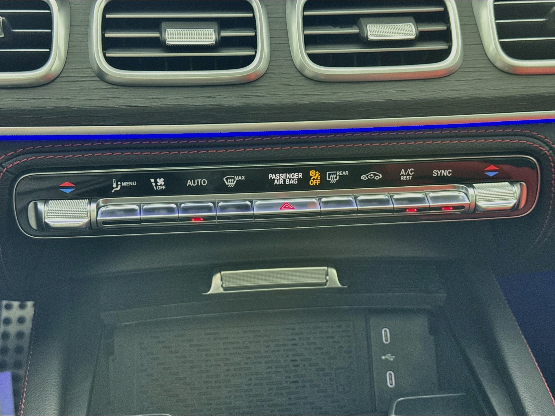 Certified 2024 Mercedes-Benz GLE 53 AMG 4MATIC Coupe image 17