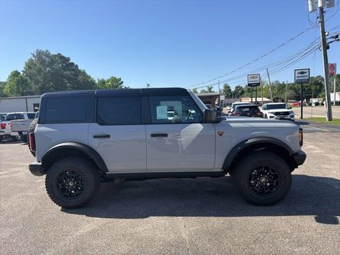 New 2026 Ford Bronco Badlands AWD/4WD image 5