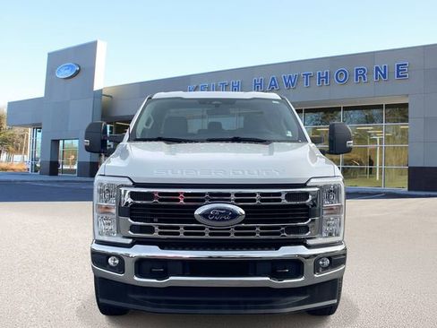 Certified 2025 Ford F250 XLT AWD/4WD image 2