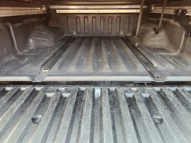 Used 2020 Nissan Frontier SV AWD/4WD image 32