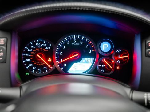 Used 2016 Nissan GT-R Premium AWD/4WD image 46