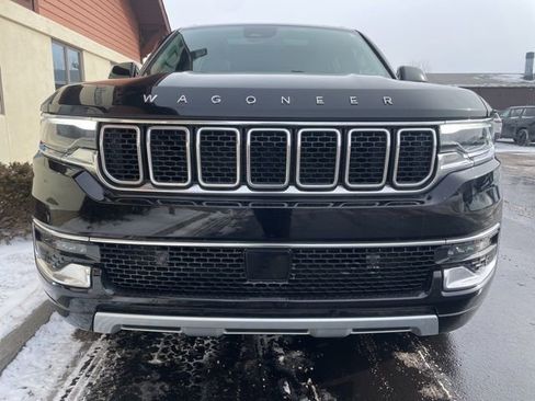 Used 2023 Jeep Wagoneer Series II w/ Premium Group I image 13