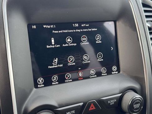 Used 2020 Dodge Durango SXT image 37